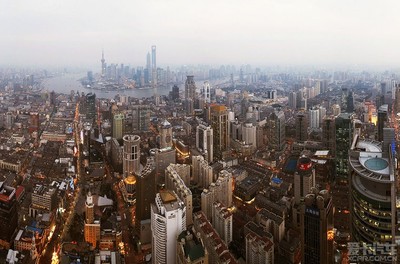 上海自貿區驅動房地產市場躍升，三年內均價突破四萬大關